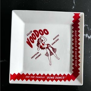 TRIXIE & MILO
CLUB VOODOO COASTER/COCKTAIL NAPKIN TRAY 1960'S VEGAS collectible